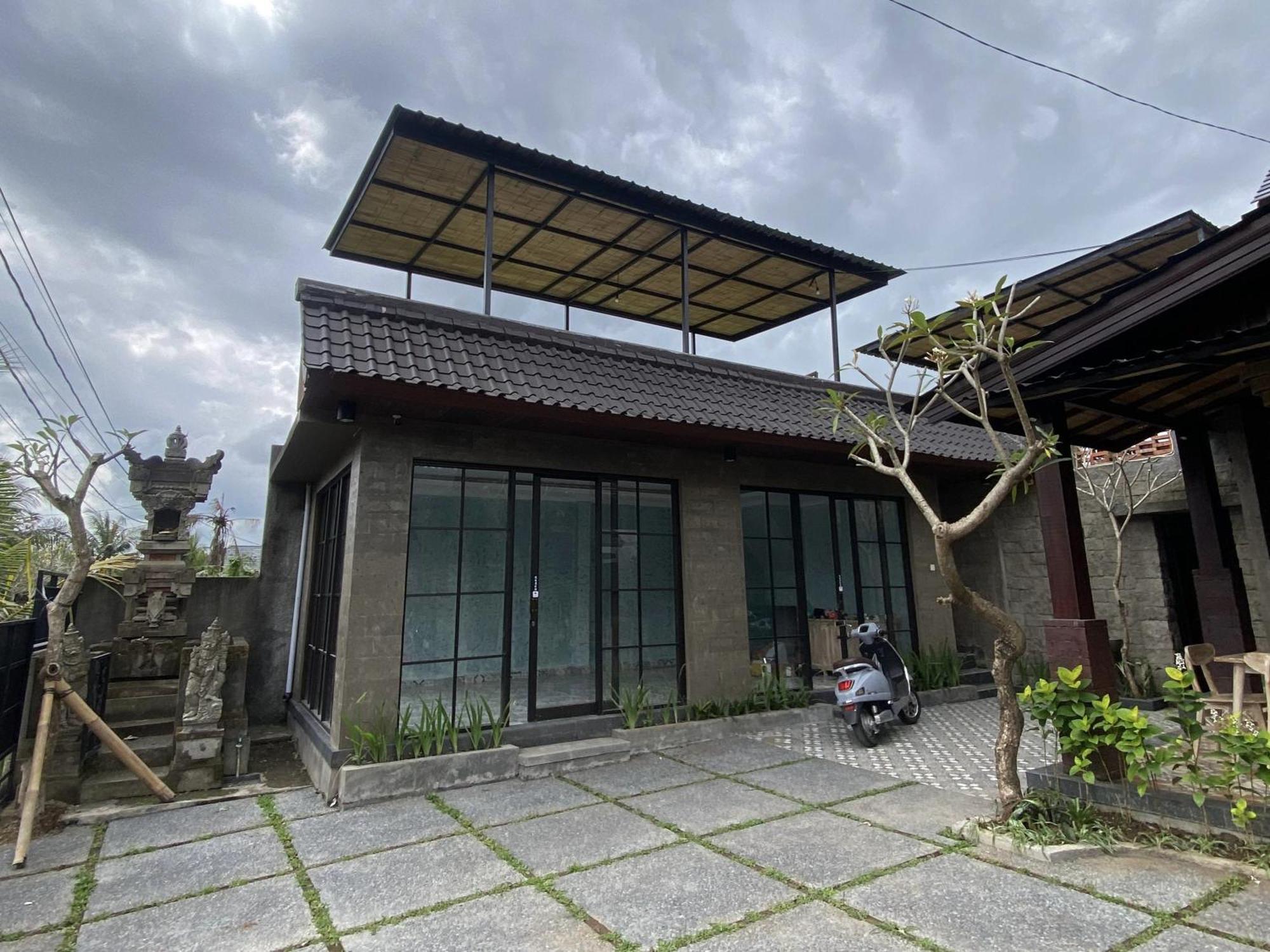 Nivaluma Hotel อูบุด ภายนอก รูปภาพ